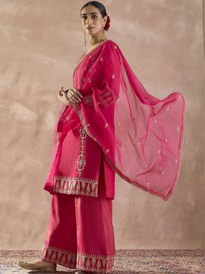 Ethnic Motifs Embroidered Straight Thread Work Kurta With Palazzos & Dupatta 4