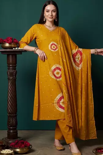 Women Bandhani Printed Cotton Kurta with Trousers & With Dupatta