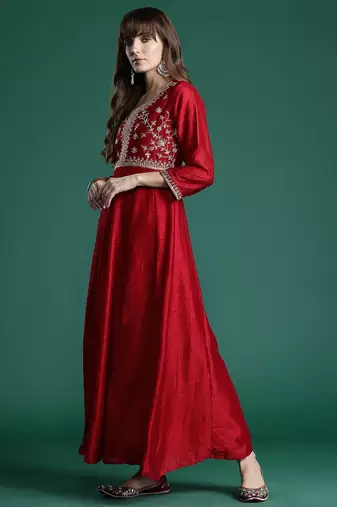 Ethnic Motifs Zari Embroidered Kurta With Trousers & Dupatta