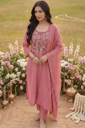 Women Ethnic Motifs Embroidered Thread Work Kurta with Trousers & With Dupatta