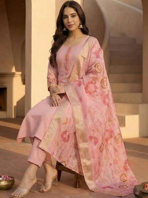 Women Ethnic Motifs Thread Work Kurta with Trousers & With Dupatta 1