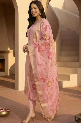 Women Ethnic Motifs Thread Work Kurta with Trousers & With Dupatta