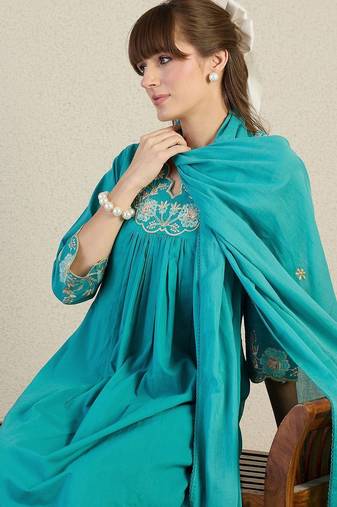 Women Embroidered Beads & Stones Cotton Kurta with Trousers & Dupatta