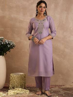 Women Ethnic Motifs Embroidered Kurta with Salwar & Dupatta 2