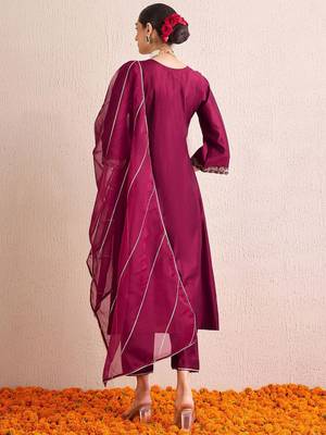 Women Floral Embroidered Pleated Thread Work Liva Kurta with Palazzos & With Dupatta 6