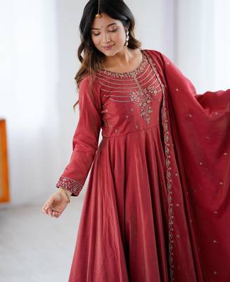  embroidery chanderi silk blend flared anarkali pant and dupatta set 2