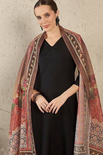 V-Neck A-Line Kurta With Trousers & Dupatta