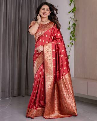 Red elegant zari woven banarasi silk sarees with attached blouse 2