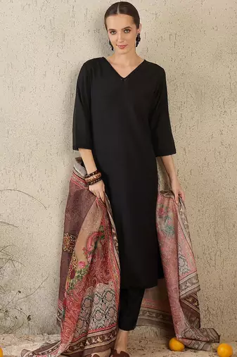 V-Neck A-Line Kurta With Trousers & Dupatta