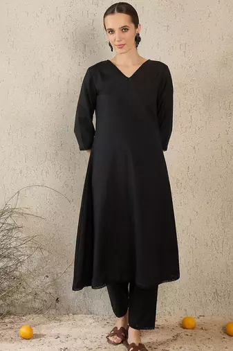 V-Neck A-Line Kurta With Trousers & Dupatta
