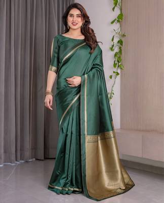 Green elegant zari woven banarasi silk sarees with attached blouse 1