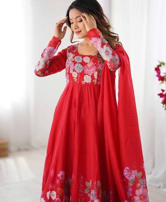  floral printed organza silk blend flared anarkali pant and dupatta set 2