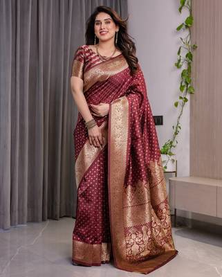 Maroon elegant zari woven banarasi silk sarees with attached blouse 3