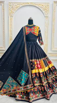 Black Digital Print Mirror Work Navratri Lehenga Choli 2