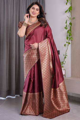 Maroon elegant zari woven banarasi silk sarees with attached blouse