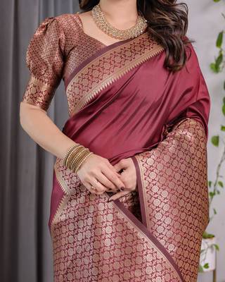 Maroon elegant zari woven banarasi silk sarees with attached blouse 5