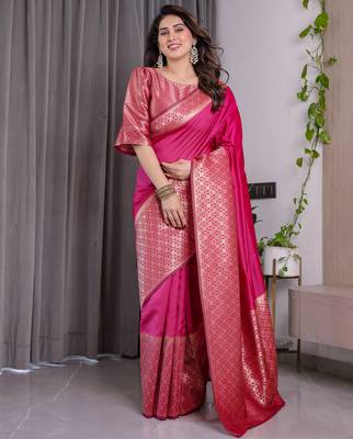 Pink elegant zari woven banarasi silk sarees with attached blouse 2