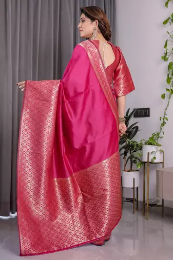 Pink elegant zari woven banarasi silk sarees with attached blouse
