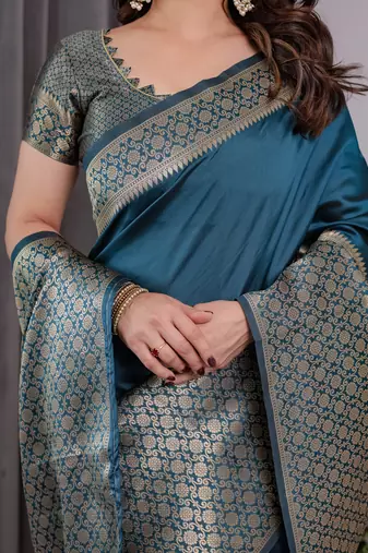 Rama elegant zari woven banarasi silk sarees with attached blouse