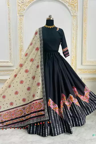 Black Digital Print Mirror Work Muslin Cotton Navratri Lehenga Choli