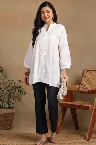Women white floral embroidered chikankari pleats front slit kurtis