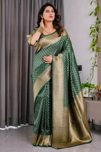 Green elegant zari woven banarasi silk sarees with attached blouse