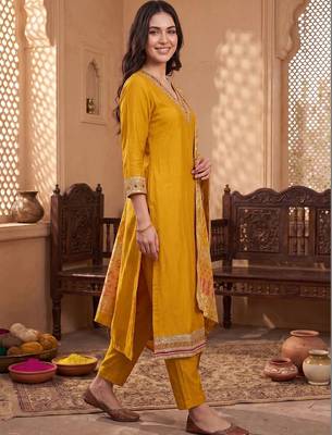 Women Ethnic Motifs Regular Gotta Patti Kurta with Trousers & With Dupatta 4