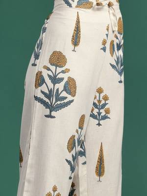 Floral Printed Cotton Kurta with Palazzos 3