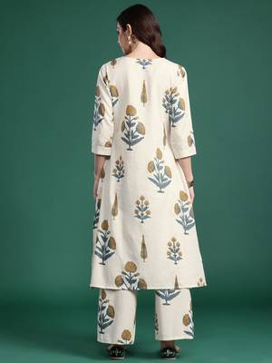 Floral Printed Cotton Kurta with Palazzos 6