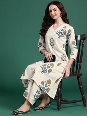 Floral Printed Cotton Kurta with Palazzos 7