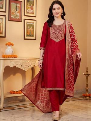 Women Ethnic Motifs Embroidered Thread Work Kurta with Trousers & With Dupatta 5