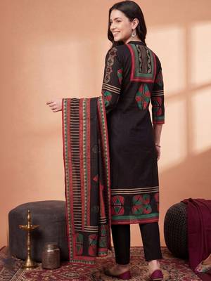 Women Ethnic Motifs Printed Cotton Kurta with Trousers & With Dupatta 5
