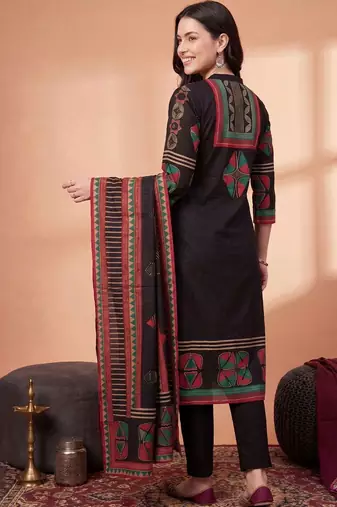 Women Ethnic Motifs Printed Cotton Kurta with Trousers & With Dupatta