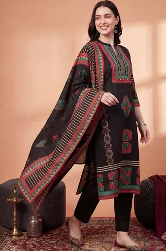Women Ethnic Motifs Printed Cotton Kurta with Trousers & With Dupatta