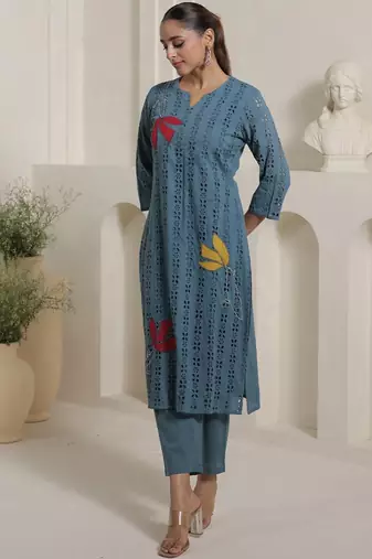 Women Floral Embroidered Thread Work Cotton Kurta with Trousers