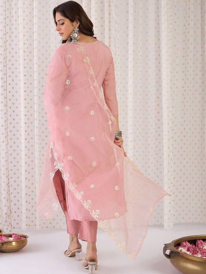 Women Ethnic Motifs Embroidered Thread Work Kurta with Trousers & With Dupatta