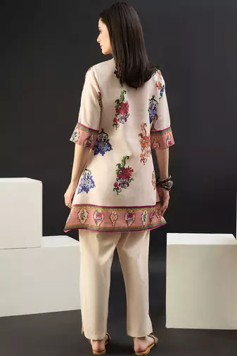 Women Floral Printed Pleated Cotton Kurti with Trousers