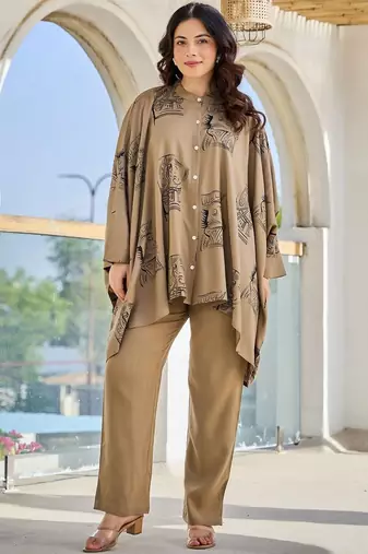 Women Ethnic Motifs Printed Band Collar Kaftan Kurta With Trouser