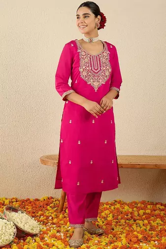 Women Ethnic Motifs Embroidered Sequinned Kurta with Trousers & Dupatta