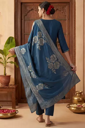 Women Ethnic Motifs Embroidered Kurta with Trousers & With Dupatta