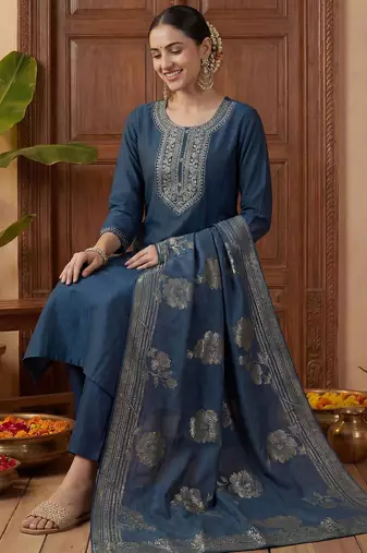 Women Ethnic Motifs Embroidered Kurta with Trousers & With Dupatta