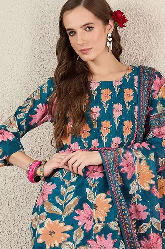 Women Floral Printed Cotton Kurta with Trousers & Dupatta