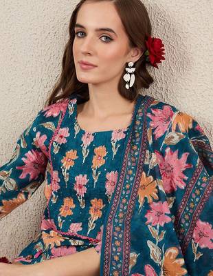 Women Floral Printed Cotton Kurta with Trousers & Dupatta 3