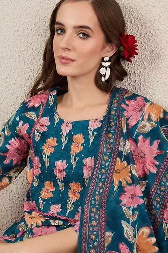 Women Floral Printed Cotton Kurta with Trousers & Dupatta