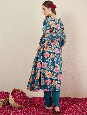 Women Floral Printed Cotton Kurta with Trousers & Dupatta 5