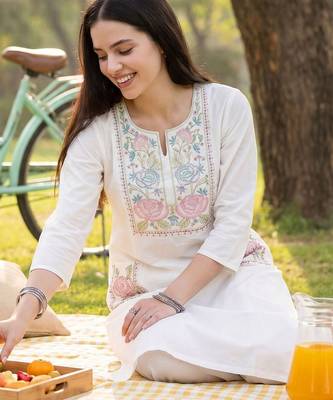 Women Floral Embroidered Regular Thread Work Pure Cotton Kurta with Trousers 1