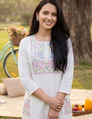 Women Floral Embroidered Regular Thread Work Pure Cotton Kurta with Trousers 3