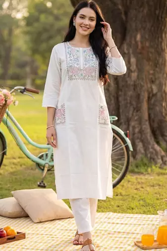 Women Floral Embroidered Regular Thread Work Pure Cotton Kurta with Trousers