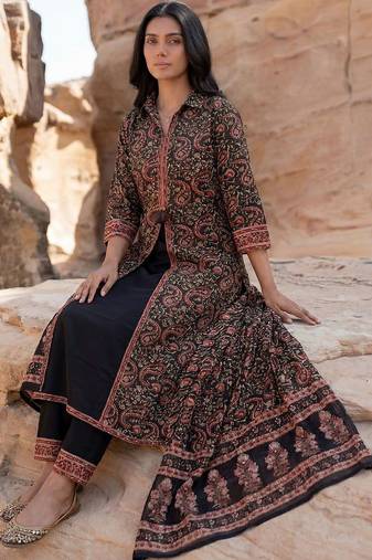 Women Ethnic Motifs Printed Cotton Kurta With Trousers & Dupatta