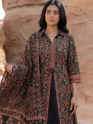 Women Ethnic Motifs Printed Cotton Kurta With Trousers & Dupatta 2